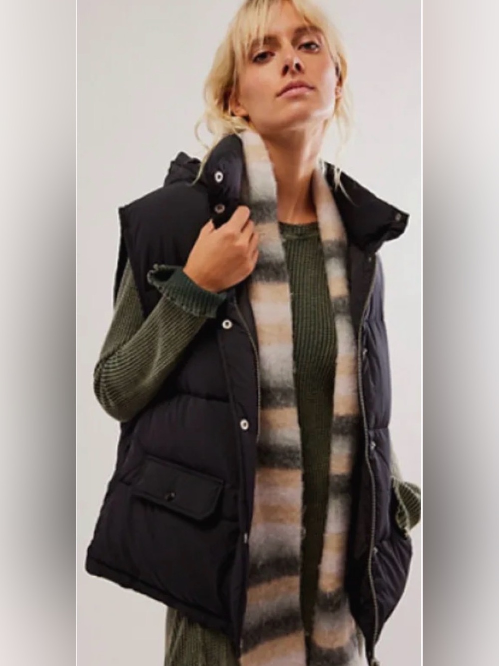 Free People Dreamers Puffa Waist  coast Hoodie Vest✨